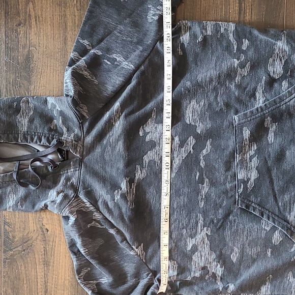 Gray Camo Hoodie/Sweatshirt - Picture 5 of 6